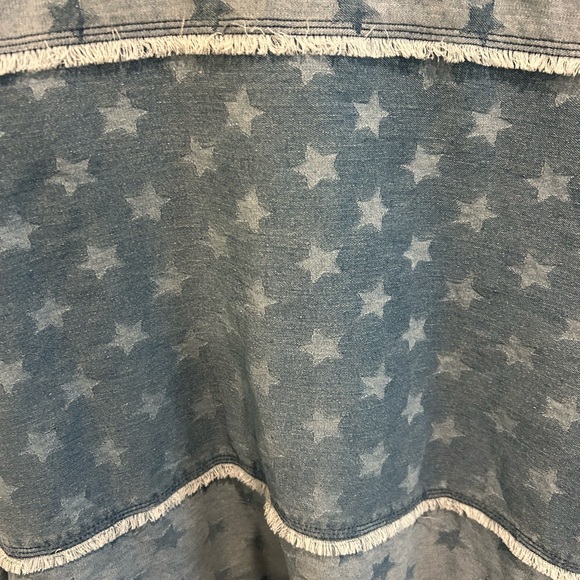 Oli & Hali Blue Star Pattern Denim Top Sz L - Picture 6 of 11
